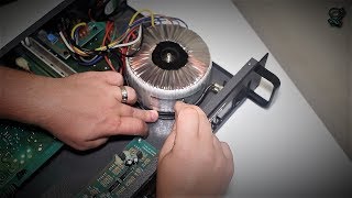 Video thumbnail for Ampeg B2-RE Bass Amp Teardown - Part I by Randy Lott
