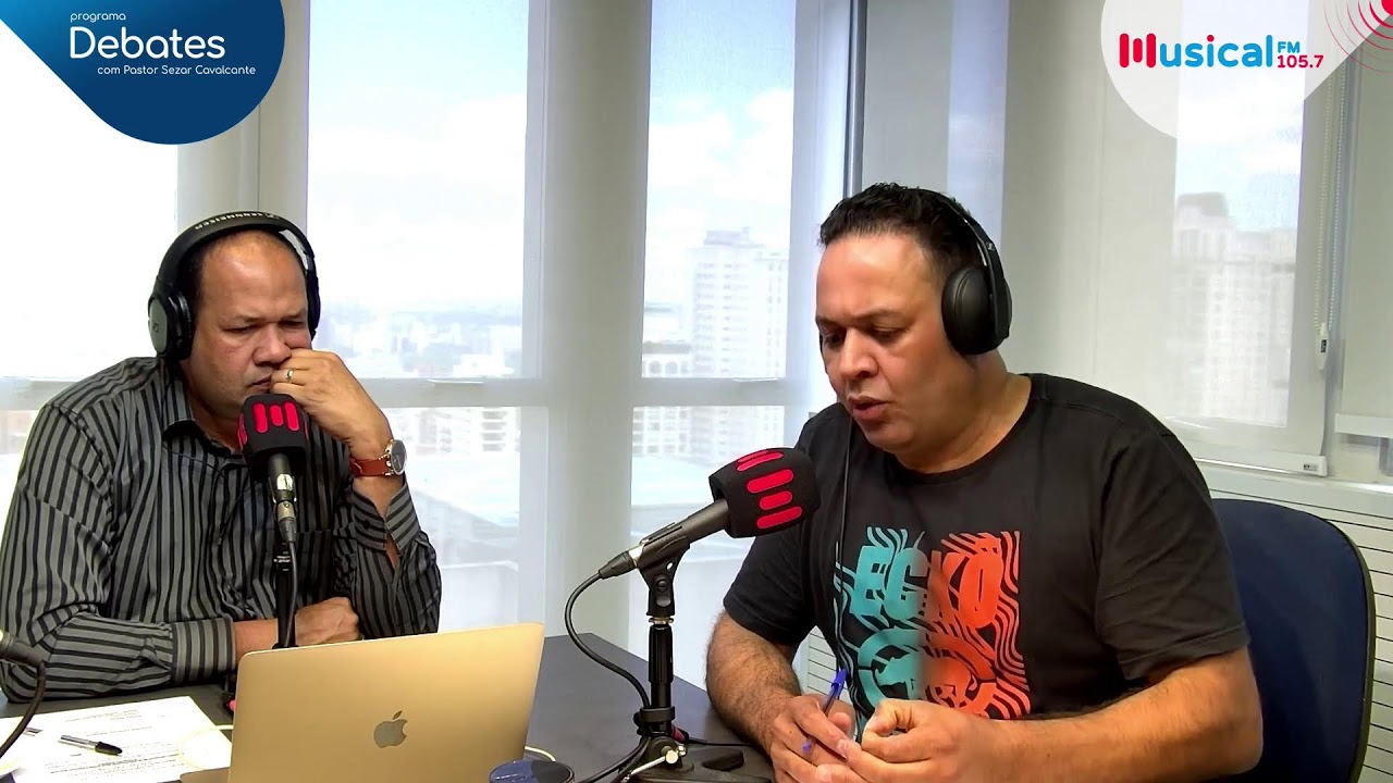 Quem é a mulher do capítulo 12 de Apocalipse? 01.12.22 - Rádio Musical FM 105.7 - SP