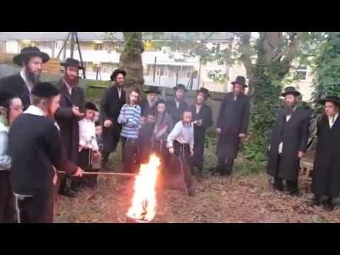 Celebrating Lag Bo'omer in London