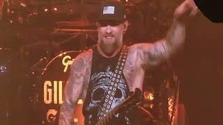 Brantley Gilbert brings out Jason Aldean sing Dirt Road Anthem and My Kinda Party Nashville 2023