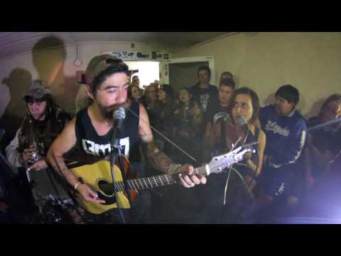 Days N Daze - Damaged Goods  (live house show)