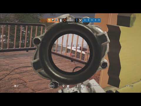 Mp5 spawn peek on house