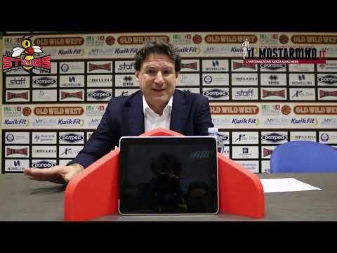 Post-partita di Pompea Mantova - Bakery Piacenza con coach Finelli, Warren e Raspino