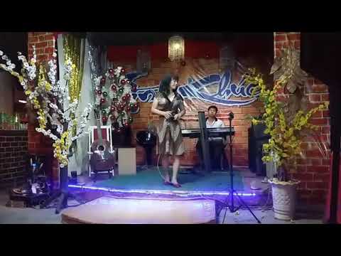 Thể hiện bởi Hoài Mỹ