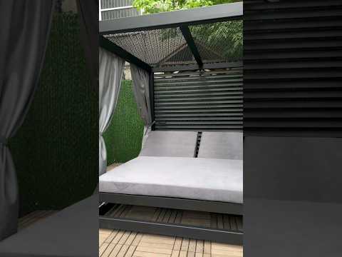 Бергамо вуличне ліжко шезлонг металеве. Лежак альтанка для басейну