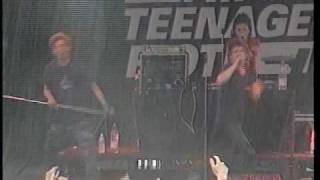 Atari Teenage Riot - Get Up While You Can (Live)