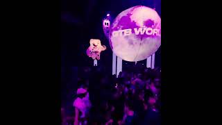 Download lagu 2wo Bunnies performance mp3 Download lagu 2wo Bunnies performance mp3