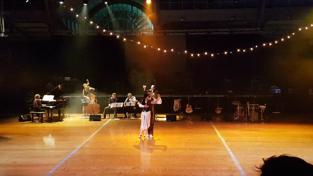 Marco & Valeria Gonzalez lors du Grand Spectacle  "Tango y Mas" @ Tarbes en Tango 2017