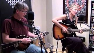 Eliza Gilkyson "Death In Arkansas" Live on Stay Tuned Radio