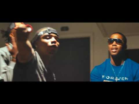 De So Flyy - Swaggin on they A$$ (Official Music Video)