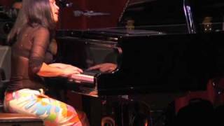 Ryoko Nuruki en piano solo au Cédac de Cimiez