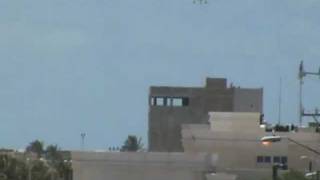 preview picture of video 'LANDING CESSNA 172 AT ISLA MUJERES TOWER VIEW'