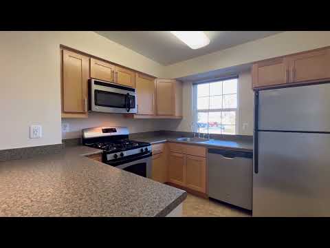 Gardens At Del Ray - Two Bedroom + Den - Azalea with Den