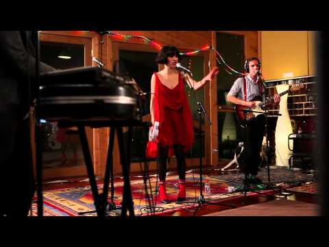 Kimbra - "Good Intent" (Live at Sing Sing Studios)