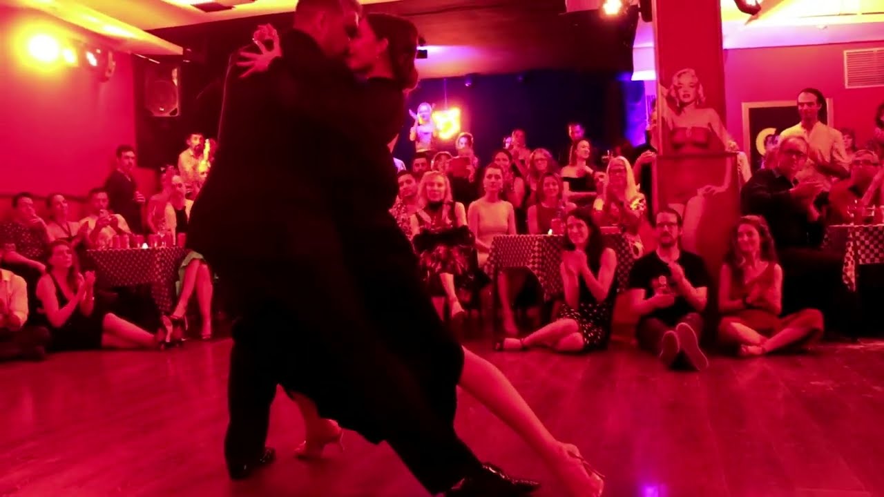 Roberto Zucarino y Aldana Valentina - Ya lo ves - D'Arienzo y Mauré