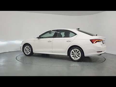 Skoda Octavia AMB Petrol Automatic - Image 2