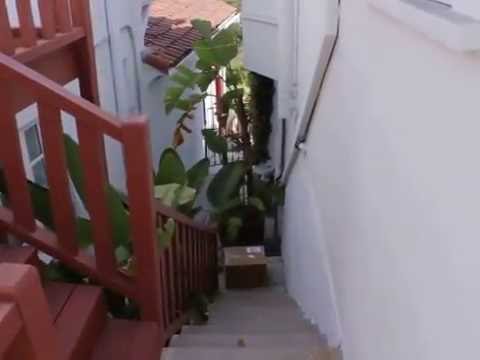 PL6034 - HOLLYWOOD HILLS 2+1 HOME For Rent!