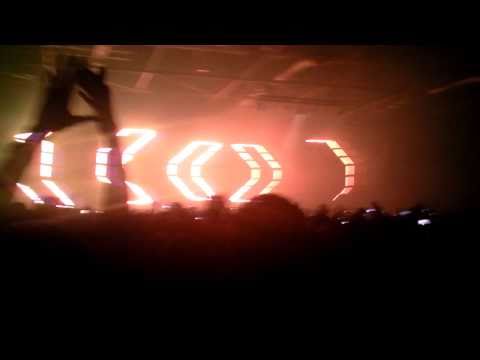 Tiesto (Intro + Club Life) @ Energy 2011 - Jaarbeurs, Utrecht (1/12)