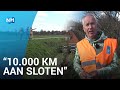 Deze mensen checken duizenden sloten op overstromingsgevaar