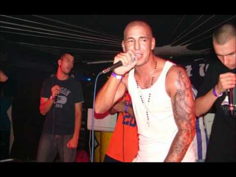 Curtis - Így bulizok feat BLR