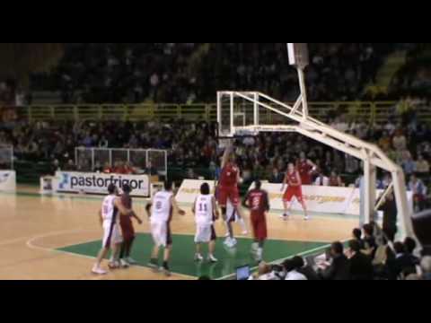 Fastweb Junior Casale - Umana Venezia (LegA2 2009/10)