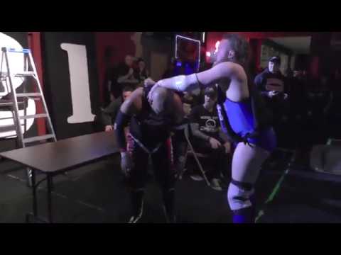 Sarian(c) vs B-Boy vs Cole Crazy - Championship Ladder Match - 3-2-1 BATTLE! - 11/03/2017