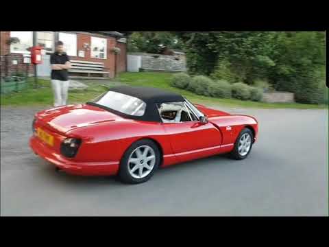 TVR Chimaera acceleration sound leaving a car meet
