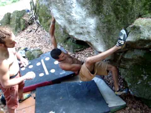 Val Daone boulder Ambrogio Jihad liscia un 6c