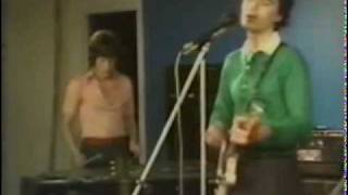 Talking Heads - I Feel It In My Heart (Live at The Kitchen &#39;76)