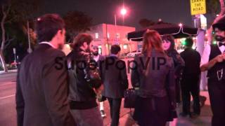 Rumer Willis greets fans at DBA in West Hollywood - Celeb...