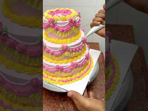 Beautiful 3 tier birthday cake #trending #shorts #3tiercake #cake