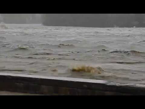 Maltempo: l'ondata di piena in provincia di Firenze