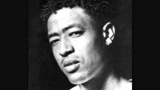 c-murder  &quot;mama how you figure fet. ms. peaches