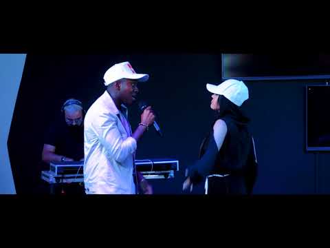 Karmen - Lock My Hips feat. Krishane (LIVE @ Virgin Radio Romania)