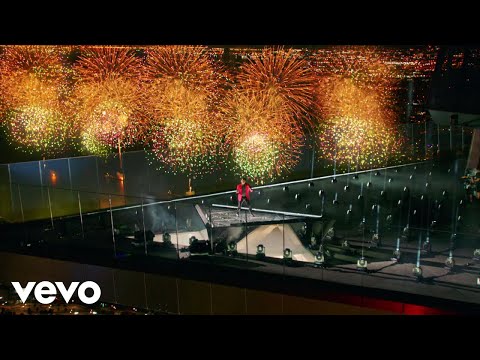The Weeknd – Blinding Lights (Live On The 2020 MTV VMAs)