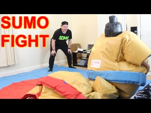 SUMO FIGHT WITH W2S