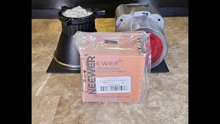 Neewer 10500mAh NP-F970 Replacement Battery 20W PD Fast Charging Unboxing and Review (Part 1)