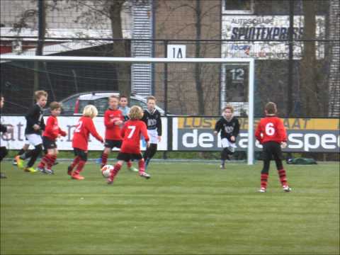 vv Nieuwerkerk F4  15 maart 2014