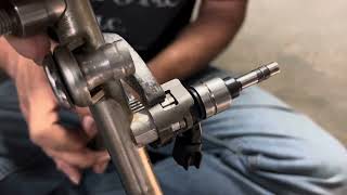 Replacing Fuel Injectors On GM 3.6 Part 3.