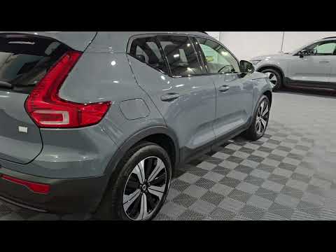 Volvo XC40 **DEPOSIT TAKEN** - Image 2