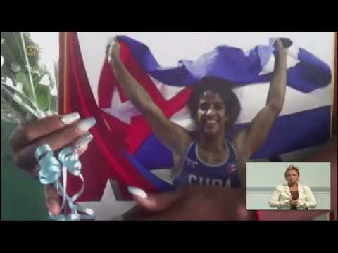 Reciben a Campeona Centroamericana Lucha Libre, Yaynelis Sanz en su tierra natal, Media Luna