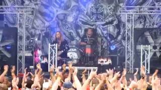 Videoklip Doga - Jsem trochu divnej (live) s textom piesne