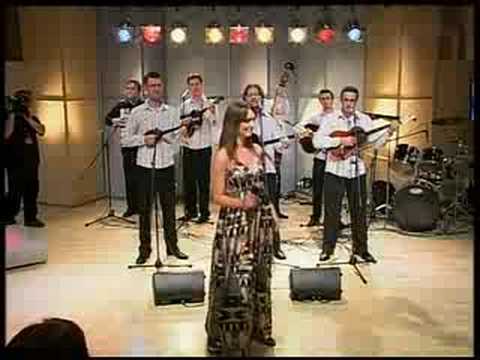 Laura i Savski Valovi - Počakaj me