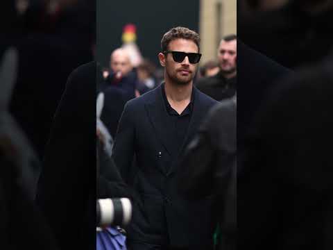 Theo James attend Giorgio Armani Men's Fall-winter 23-24 show 🔥🖤🔥