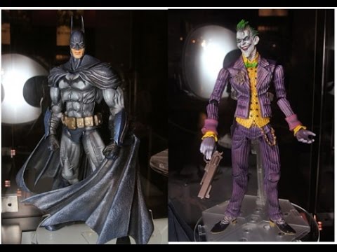 Square Enix PLAY ARTS KAI BATMAN & JOKER ARKHAM ASYLUM/ CITY 9" action figures