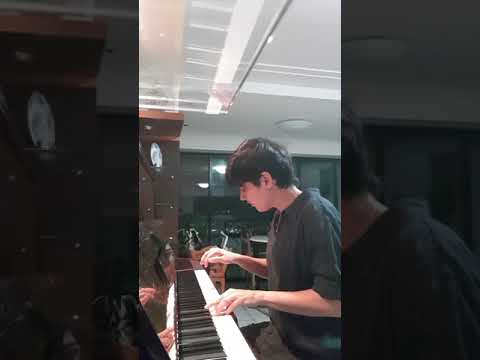 Olhos Negros - Piano