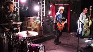 STRAY CATS - CRY BABY - REVOLUTION BAR 8/2/19