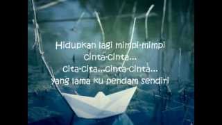 Perahu Kertas-Maudy Ayunda With Lyrics
