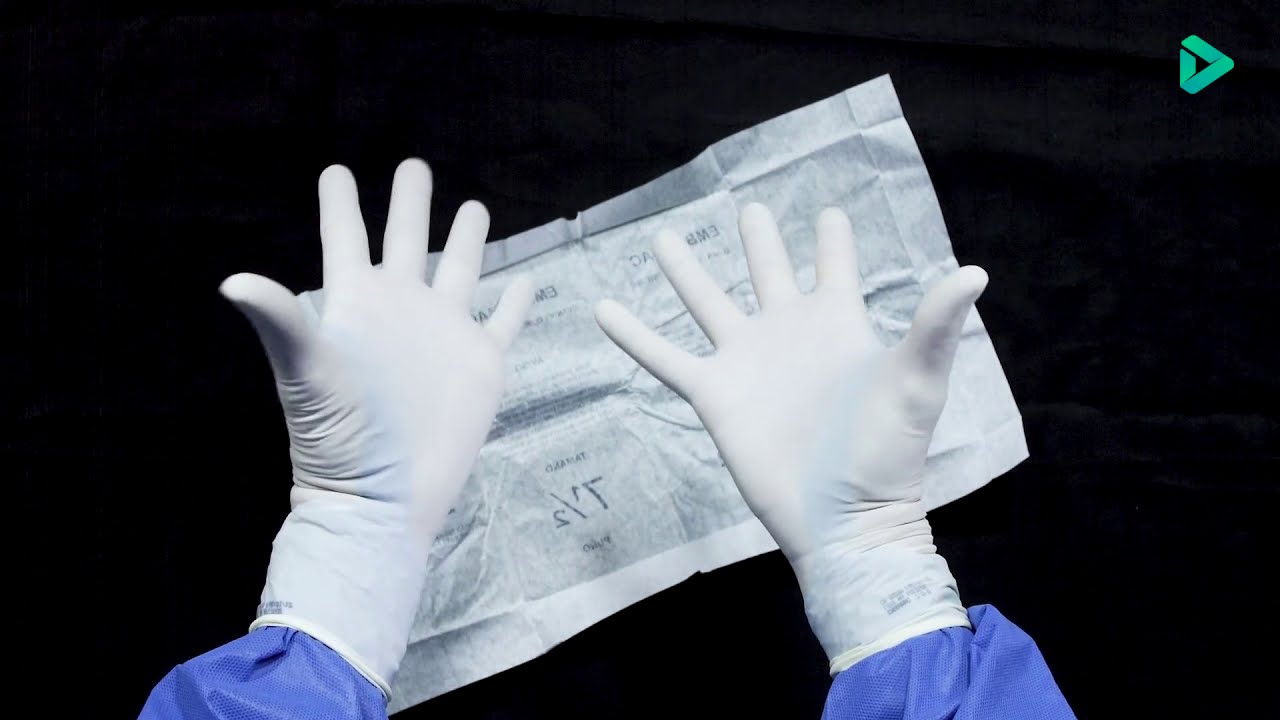 Aprenda a calçar a luva cirúrgica sem contaminar!