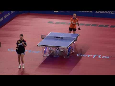 Stativ  6 Wu Jiaduo   2 Li JiaoNederlands Table Tennis EM 2009 Stuttgart